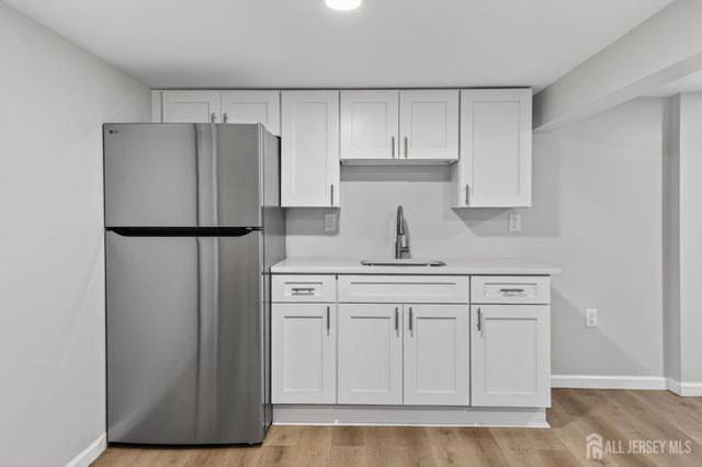 44 Harrison Street, Sayreville, NJ 08872