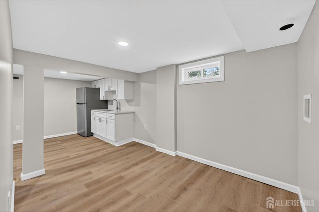 44 Harrison Street, Sayreville, NJ 08872