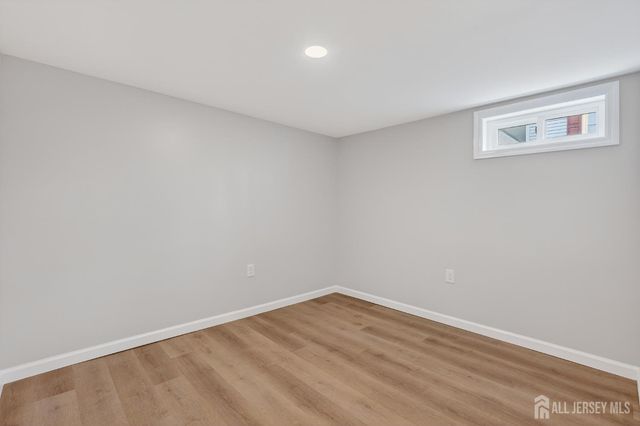 44 Harrison Street, Sayreville, NJ 08872