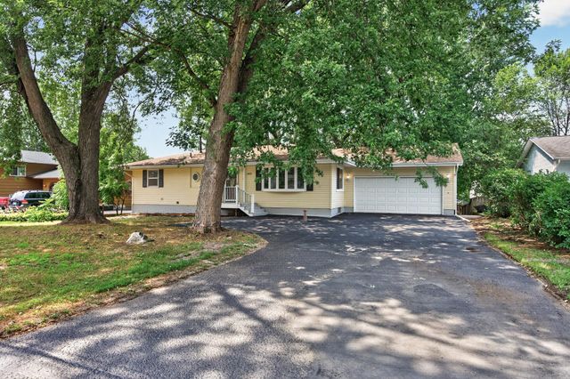 4825 Hodgson Connection, Shoreview, MN 55126