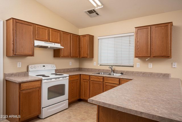 37153 W Amalfi Avenue, Maricopa, AZ 85138