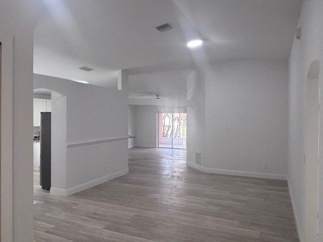 1410 11 th Lane, Vero Beach, FL 32960