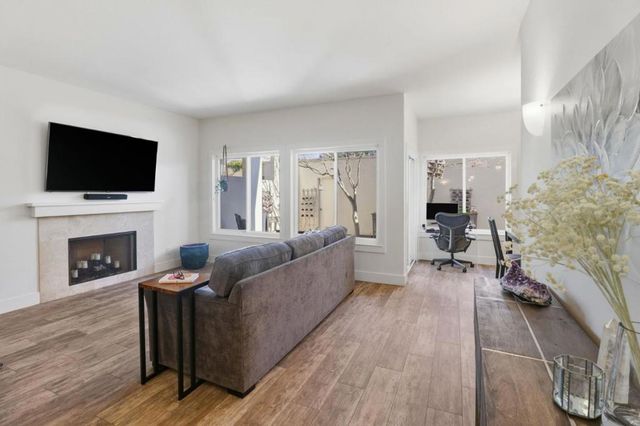 2279 Armada Way, San Mateo, CA 94404