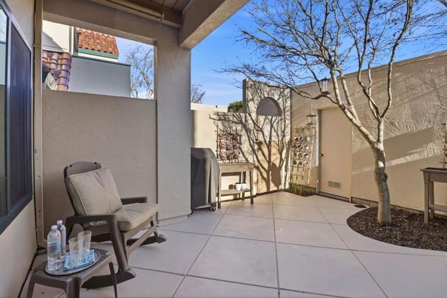 2279 Armada Way, San Mateo, CA 94404