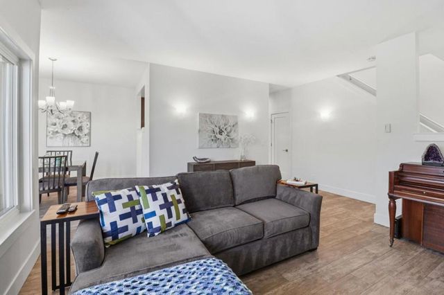 2279 Armada Way, San Mateo, CA 94404