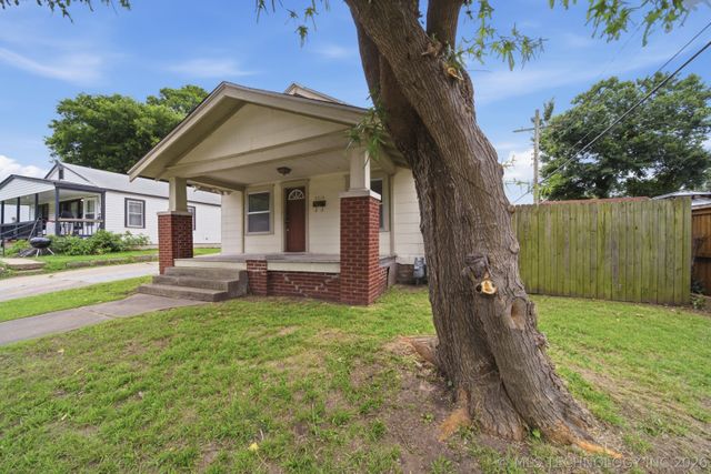 2214 E 12th Place, Tulsa, OK 74104