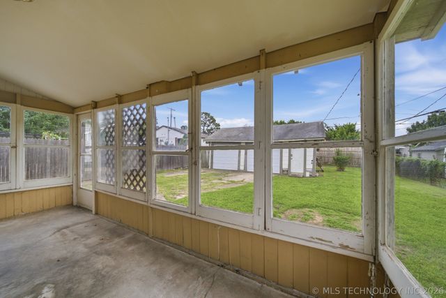 2214 E 12th Place, Tulsa, OK 74104