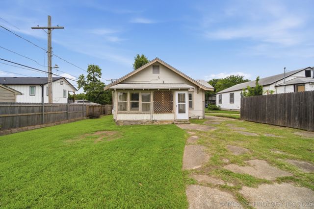 2214 E 12th Place, Tulsa, OK 74104