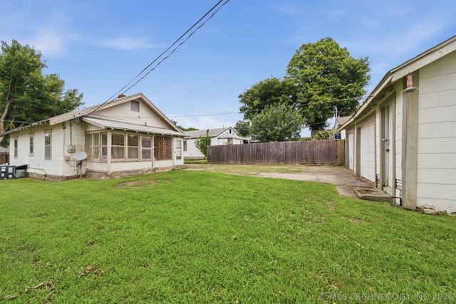 2214 E 12th Place, Tulsa, OK 74104