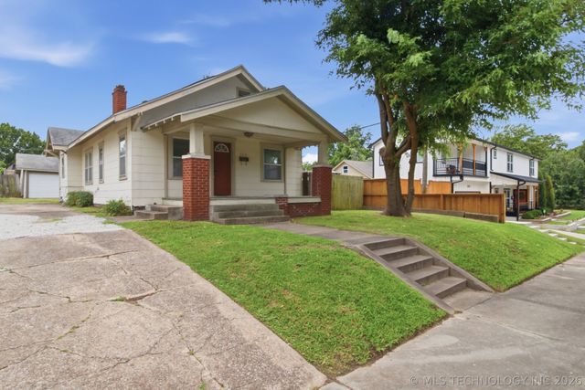 2214 E 12th Place, Tulsa, OK 74104