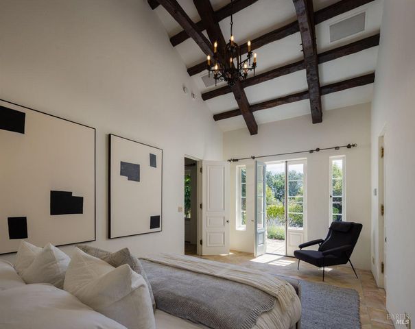 27 Upper Rd, Ross, CA 94957