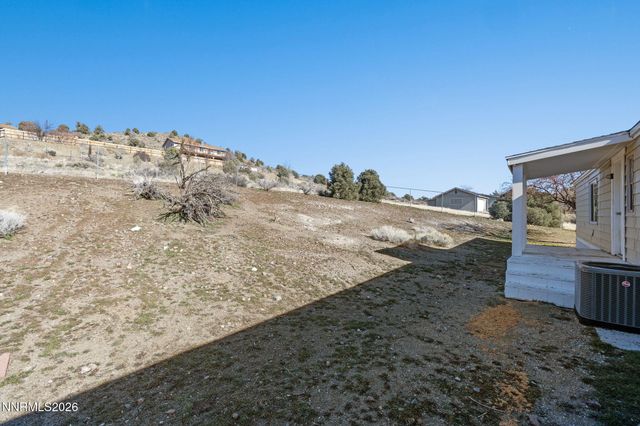 3620 Granite Way, Topaz Ranch Estates, NV 89444