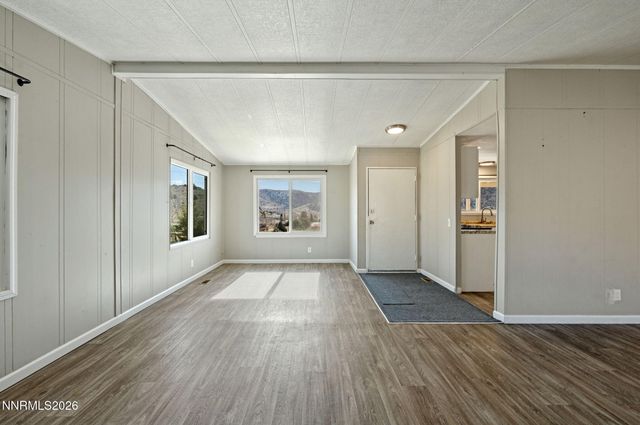 3620 Granite Way, Topaz Ranch Estates, NV 89444