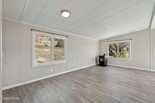 3620 Granite Way, Topaz Ranch Estates, NV 89444