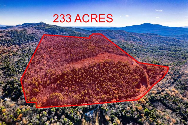 375 New Canada Road, Danbury, NH 03230