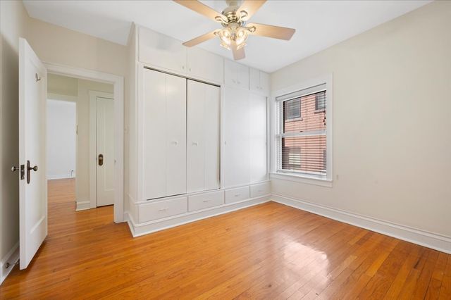 2330 N Lincoln Park W 3C, Chicago, IL 60614