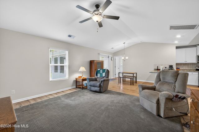 429 Poppleton Drive, Hampstead, NC 28443