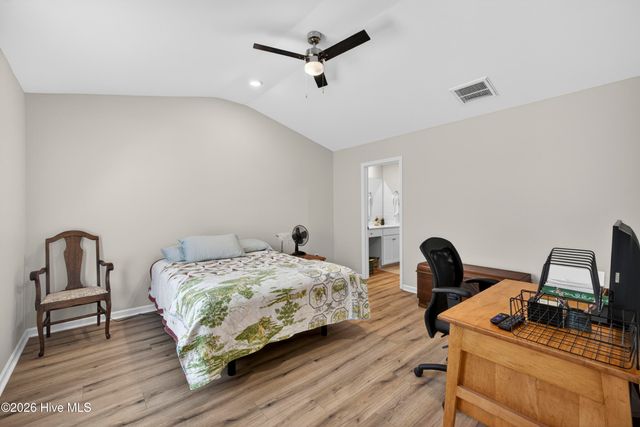 429 Poppleton Drive, Hampstead, NC 28443