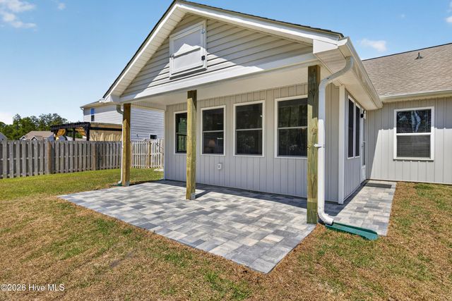 429 Poppleton Drive, Hampstead, NC 28443
