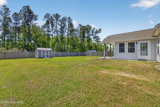 429 Poppleton Drive, Hampstead, NC 28443