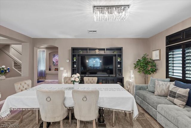 5493 Ledgewood Creek Avenue, Las Vegas, NV 89141