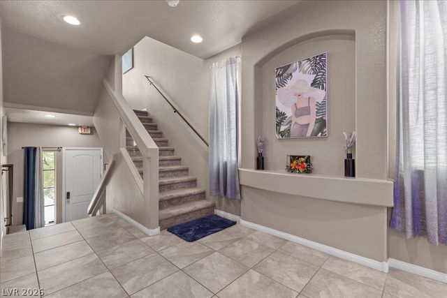 5493 Ledgewood Creek Avenue, Las Vegas, NV 89141