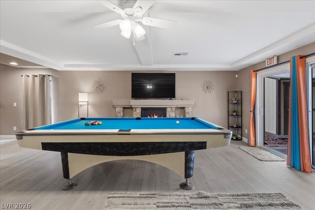 5493 Ledgewood Creek Avenue, Las Vegas, NV 89141