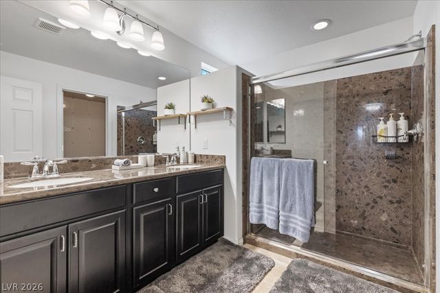 5493 Ledgewood Creek Avenue, Las Vegas, NV 89141