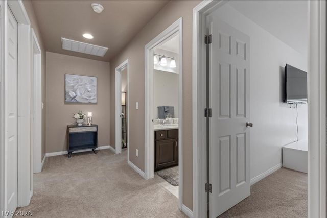 5493 Ledgewood Creek Avenue, Las Vegas, NV 89141