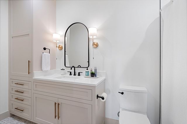 8010 Eagle Trail, Dallas, TX 75238