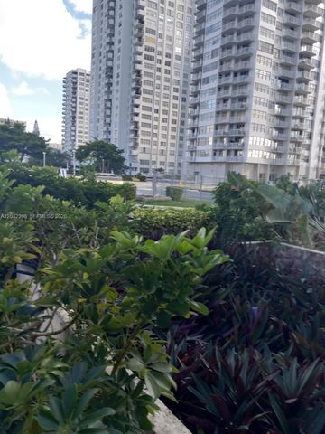 18021 Biscayne Boulevard 1101, Aventura, FL 33160