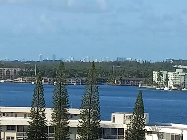 18021 Biscayne Boulevard 1101, Aventura, FL 33160