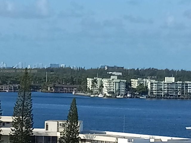 18021 Biscayne Boulevard 1101, Aventura, FL 33160