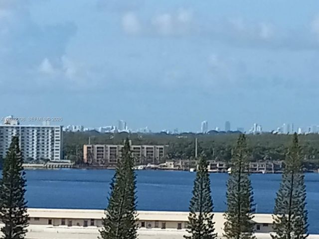 18021 Biscayne Boulevard 1101, Aventura, FL 33160