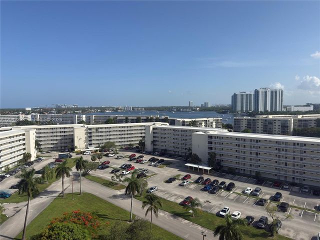 18021 Biscayne Boulevard 1101, Aventura, FL 33160