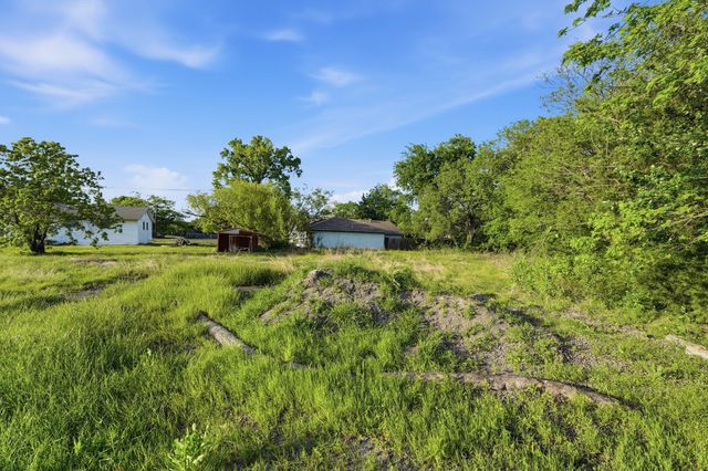 2514 Chiesa Road, Rowlett, TX 75088