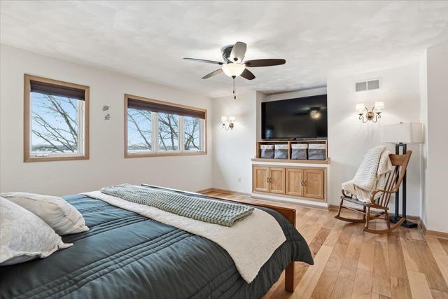 N6802 Shorewood Hills Road, Lake Mills, WI 53551