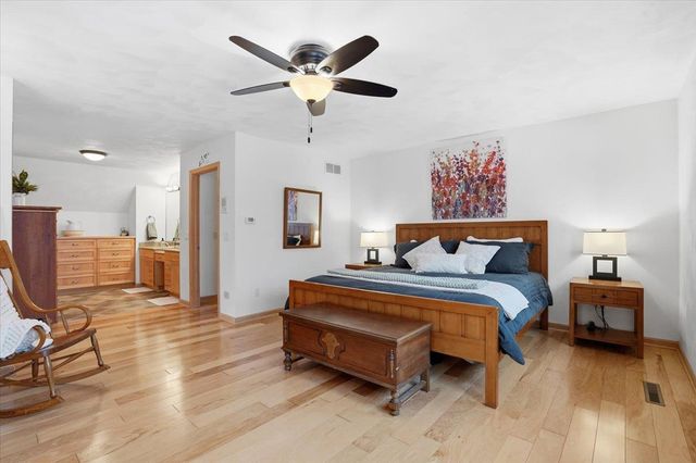 N6802 Shorewood Hills Road, Lake Mills, WI 53551