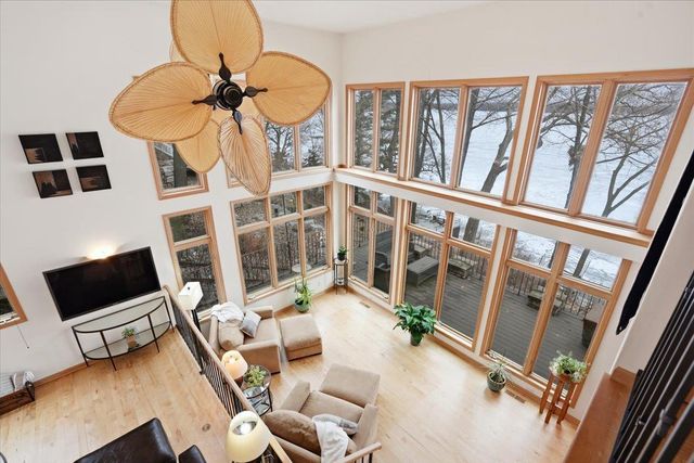 N6802 Shorewood Hills Road, Lake Mills, WI 53551