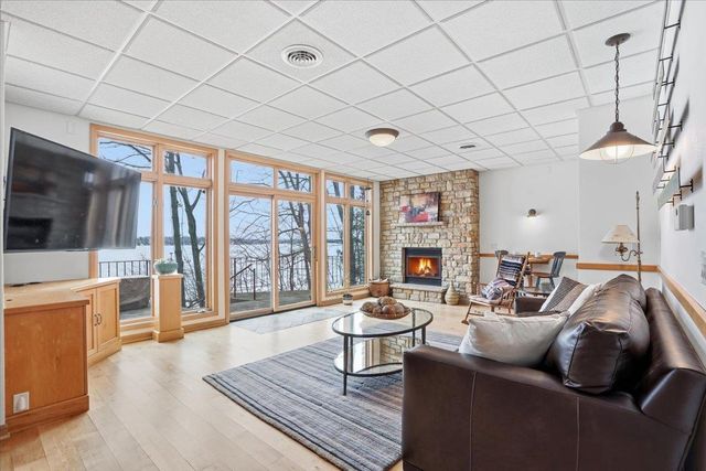 N6802 Shorewood Hills Road, Lake Mills, WI 53551