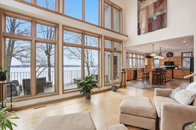 N6802 Shorewood Hills Road, Lake Mills, WI 53551