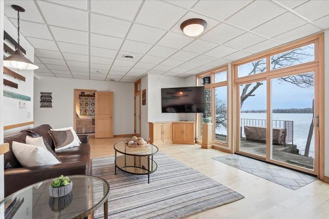 N6802 Shorewood Hills Road, Lake Mills, WI 53551