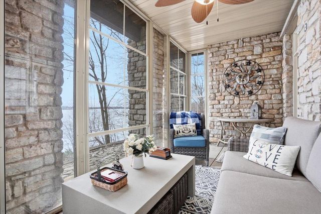 N6802 Shorewood Hills Road, Lake Mills, WI 53551