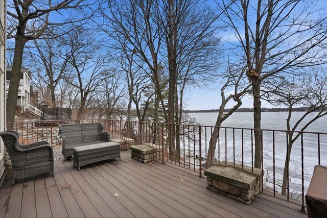 N6802 Shorewood Hills Road, Lake Mills, WI 53551