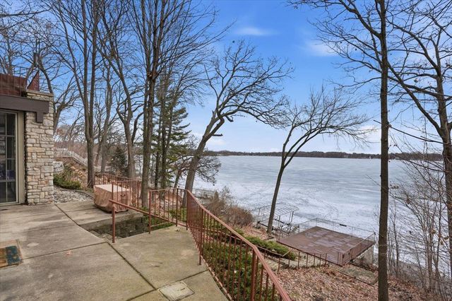 N6802 Shorewood Hills Road, Lake Mills, WI 53551