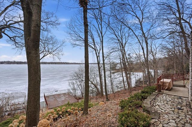 N6802 Shorewood Hills Road, Lake Mills, WI 53551