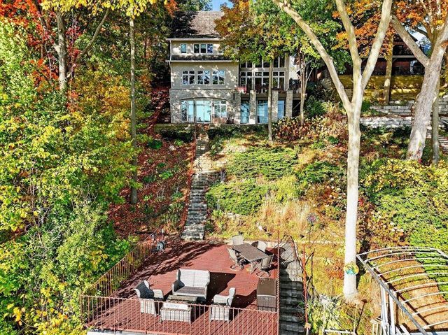 N6802 Shorewood Hills Road, Lake Mills, WI 53551