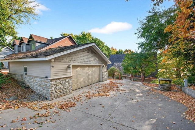 N6802 Shorewood Hills Road, Lake Mills, WI 53551