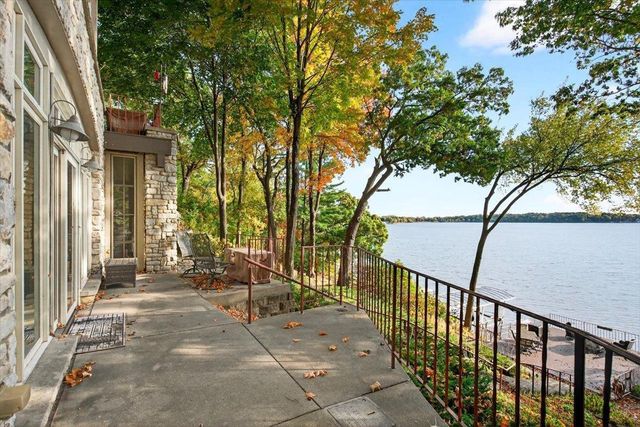 N6802 Shorewood Hills Road, Lake Mills, WI 53551