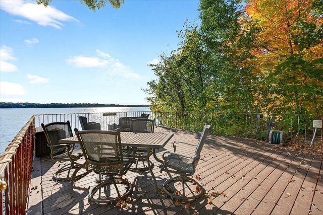 N6802 Shorewood Hills Road, Lake Mills, WI 53551